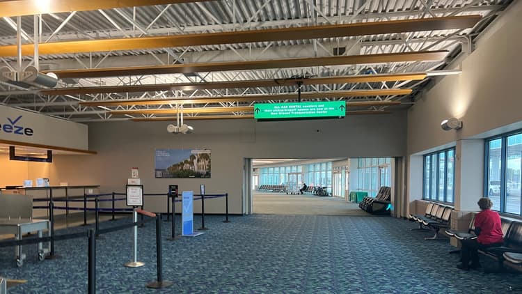 Family Airport Transfers from Portsmouth: Tips for Travelling with Children